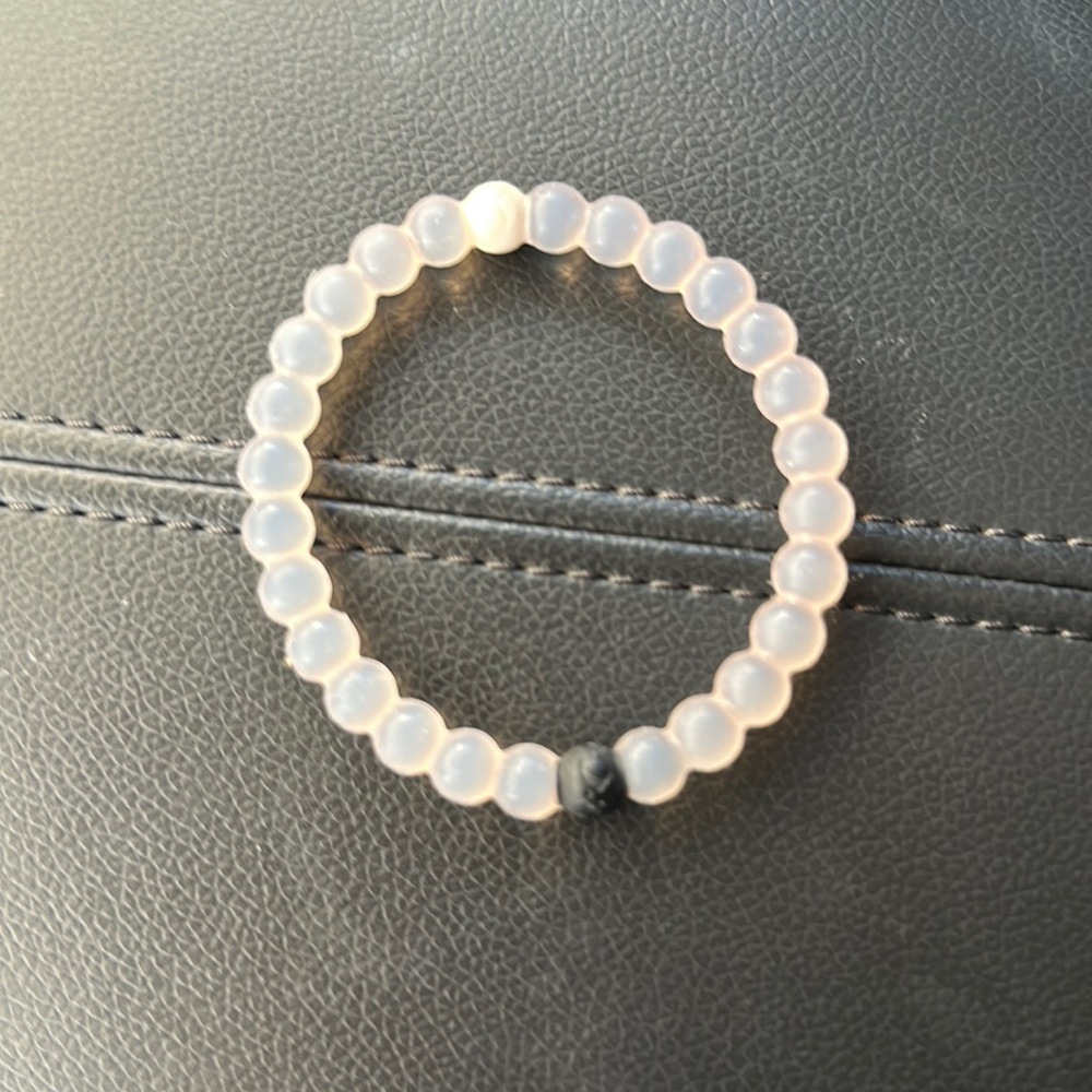 Lokai Bracelet - Picture 1 of 1